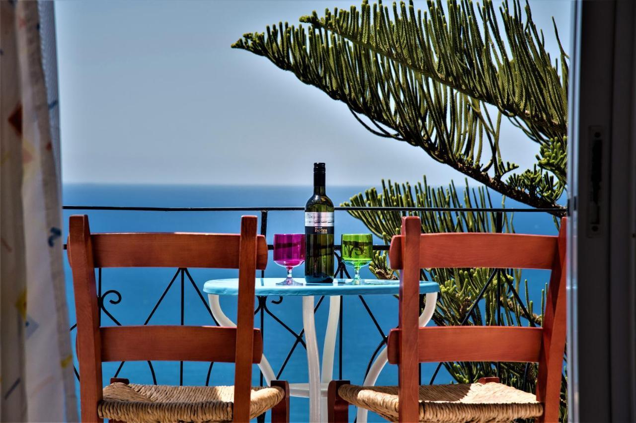 Aeolos Kefalonia * Khelmata