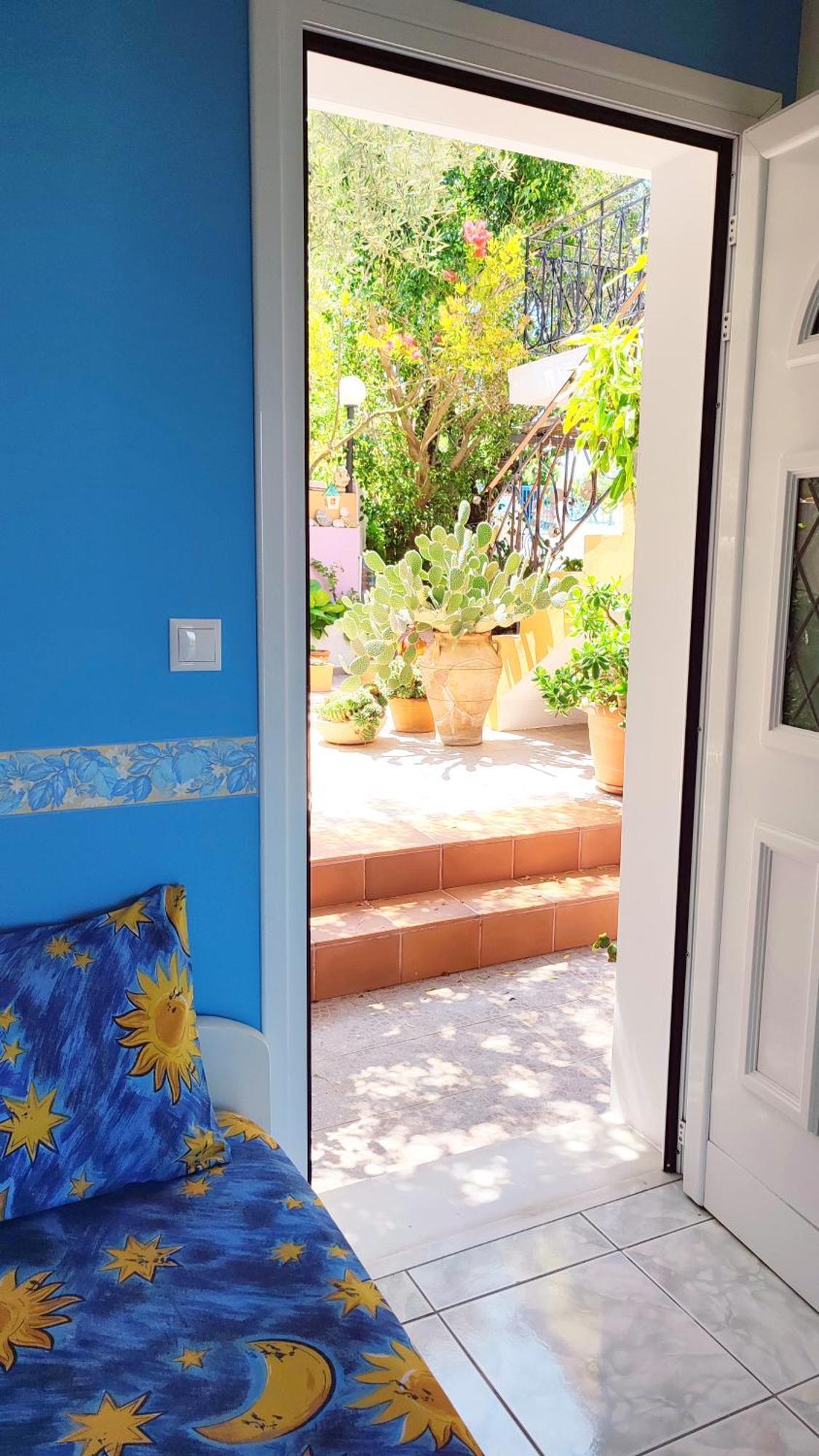 Aeolos Kefalonia * Хелмата