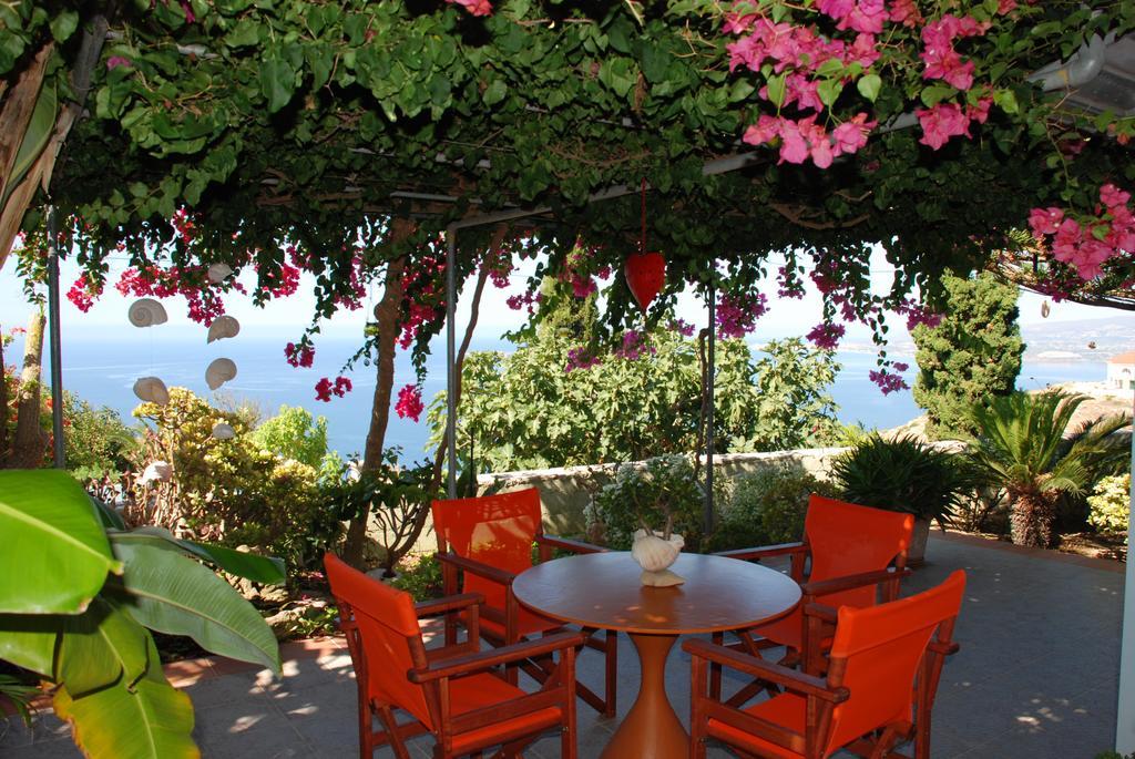 Aeolos Kefalonia Хелмата
